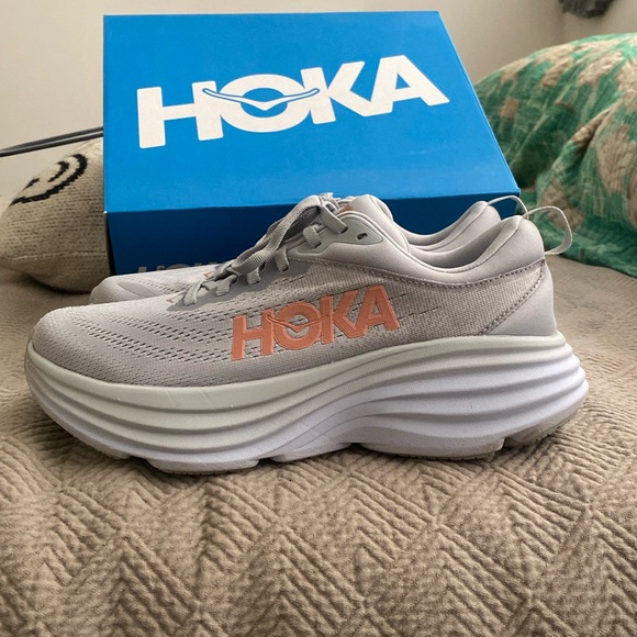 Hoka Bondi 8 Running Shoes - Picture 1 of 8